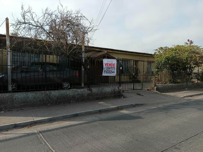 Avenida La Estrella Las Compañías 